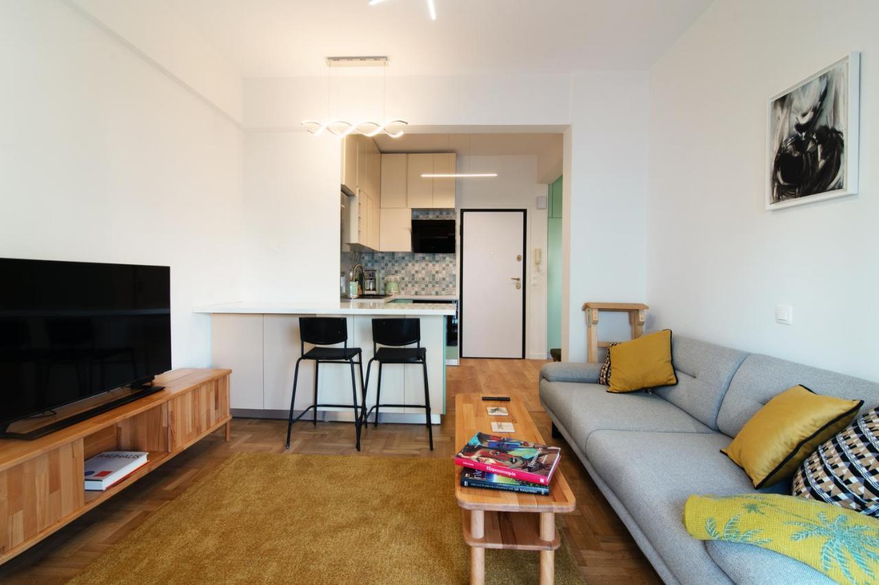 Luxury 1-Bedroom Apartment By The Sea In Athens Atenas Exterior foto